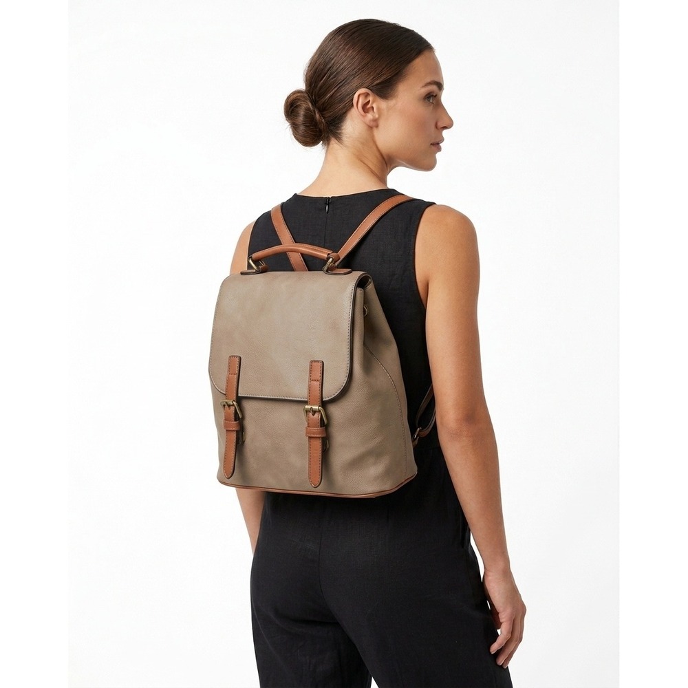 Clay Brooks Backpack by‎ Jen & Co.